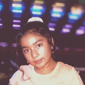 Meet your Posher, Leslie